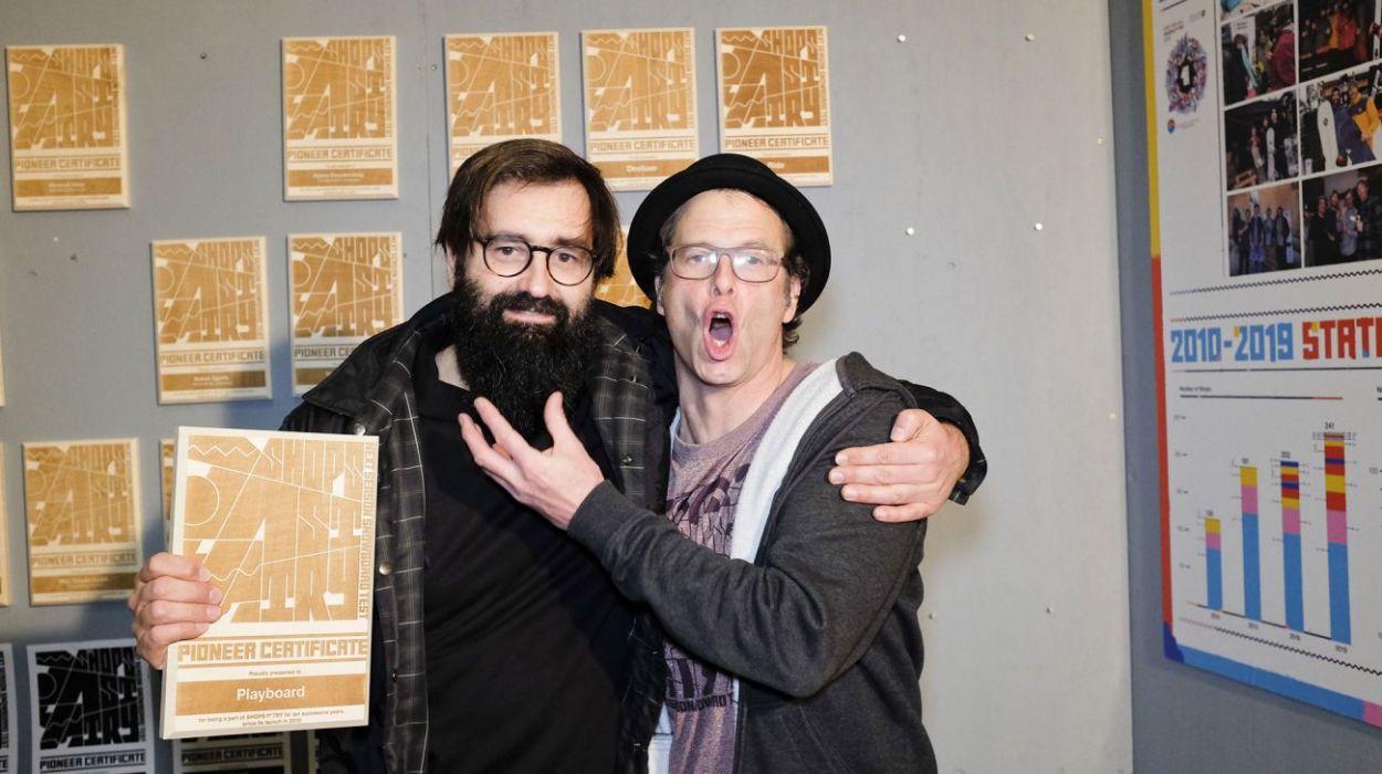 Image history/event-2019/03_indoor_certificates-02-von-13.jpg