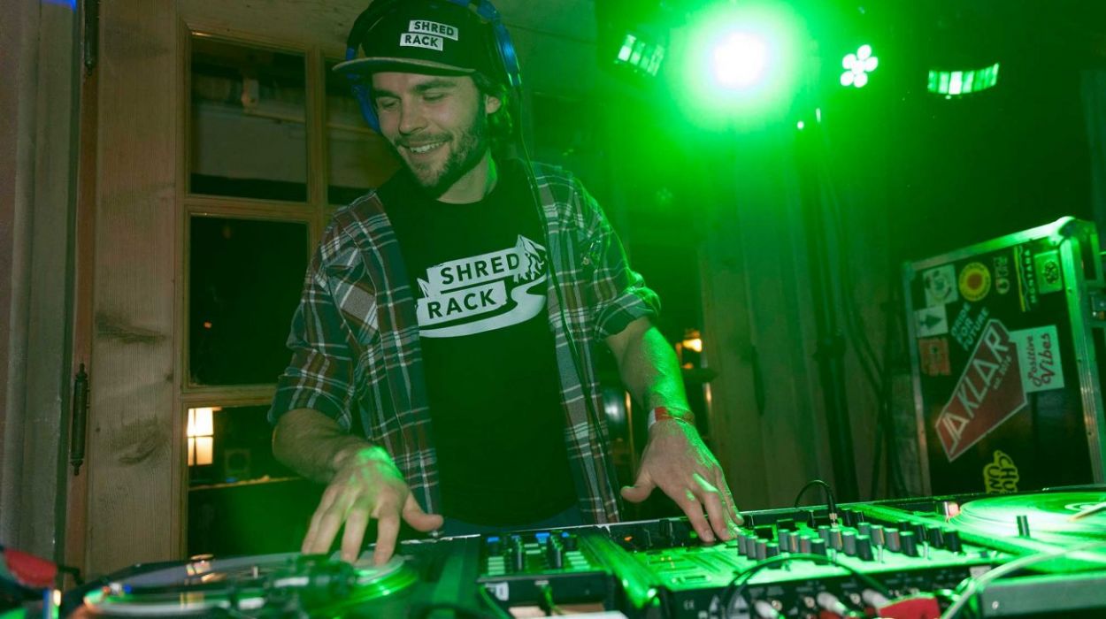 Image history/event-2020/137_sft_2020_web_selection-140-von-148.jpg