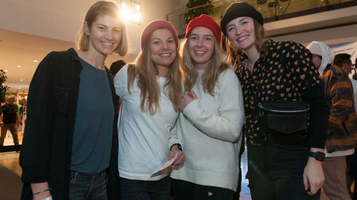 Image history/event-2020/105_sft_2020_web_selection-108-von-148.jpg